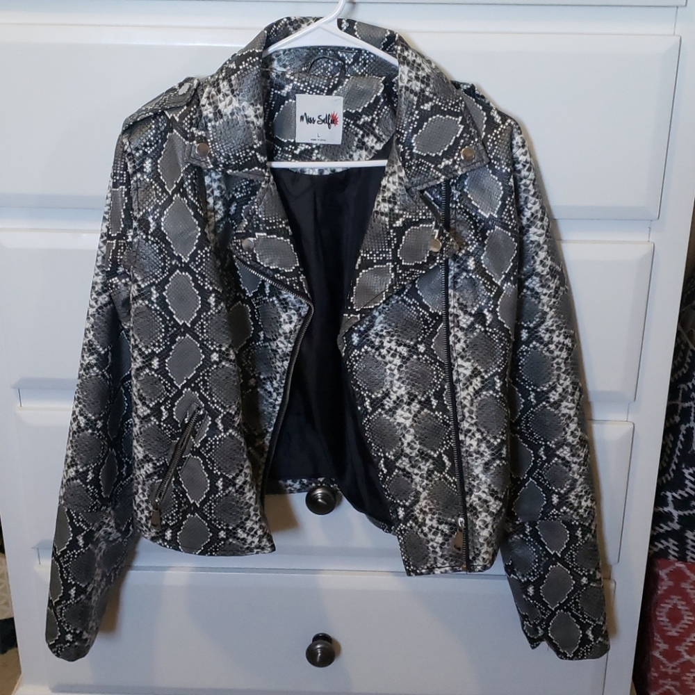 Snake print Vegan leather jacket